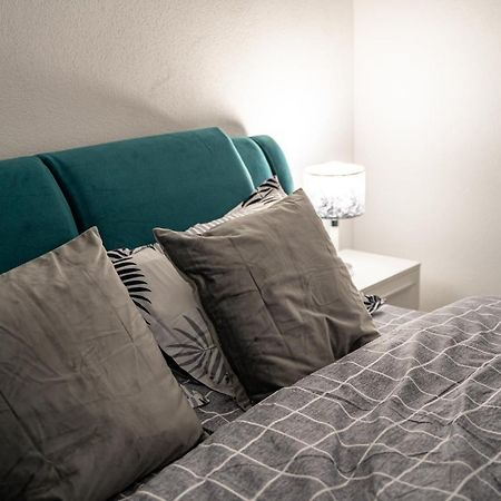 Cozy Apartment In Dumbravita Dumbravita  外观 照片