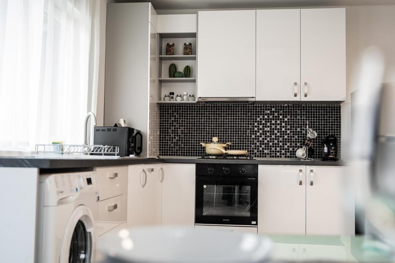 Cozy Apartment In Dumbravita Dumbravita  外观 照片