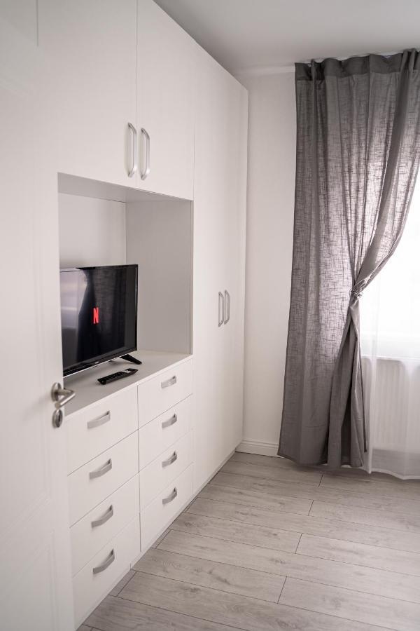 Cozy Apartment In Dumbravita Dumbravita  外观 照片